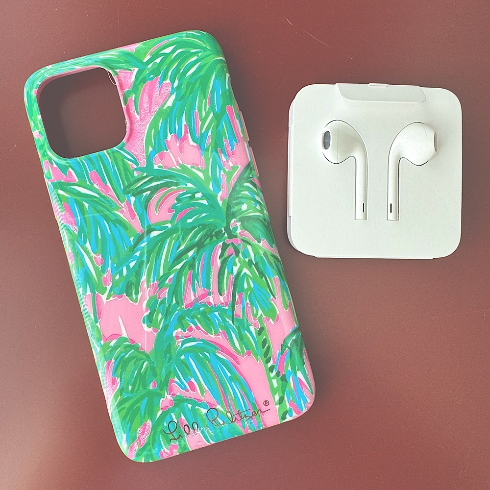iPhone 11 Pro Lilly Pulitzer Case & Headphones